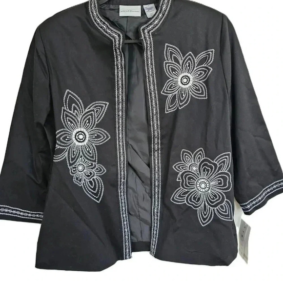 Alfred Dunner Black Blazer Embroidered 12 - Picture 2 of 6